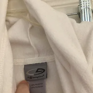 FINAL MARKDOWN Champion fleece top xxl thumbnail 5