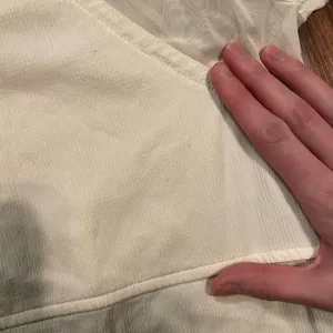 lululemon athletica White Lightweight Zip-Up Hoodie thumbnail 6
