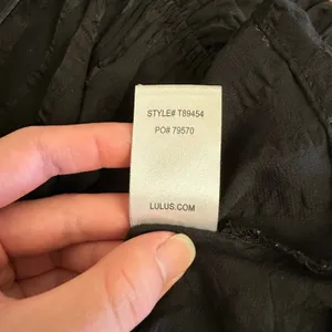 Lulus Black Peplum Cami Top Women’s Small Textured Sheer Stripe Ruffle‎ Hem thumbnail 7