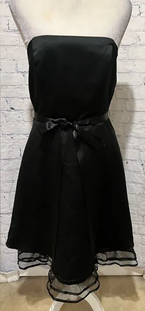 Bari Jay Strapless Belted Black Dress With Tulle Bottom Underlay Size 12 thumbnail 1