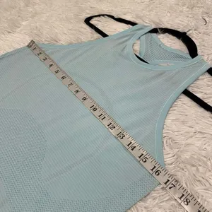 Lululemon Swifty Tech Racerback Tank Top in Blue Stripe Size 8 thumbnail 3