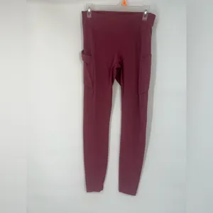 Lululemon  Rose  Leggings size 8 read thumbnail 8