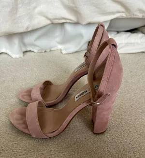 Steve Madden Pink Suede Block Heels thumbnail 1
