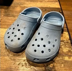 Crocs baby blue womans‎ 8 thumbnail 1