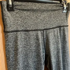 Aerie Chill. Play. Move. Seamless Heather Gray Leggings‎ thumbnail 2