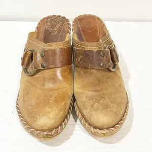 Frye Women’s Charlotte Ring Brown‎ Distressed Heeled Clogs Mule Shoes Size 8 thumbnail 2
