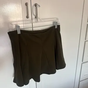 Women’s mini skirt Green Size L thumbnail 3