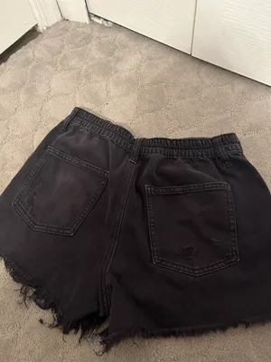 Black Arie Jean Shorts thumbnail 3