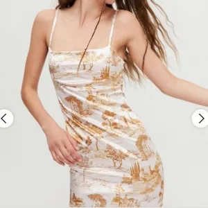 Urban Outfitters Toile Printed Sateen Mini Dress Amber White Large thumbnail 3