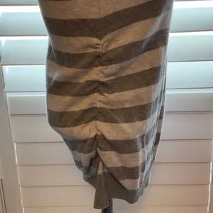 Elegant Striped Scoop Neck Sweater Gray Size XS thumbnail 3