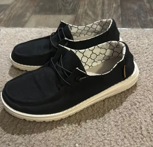 Hey Dude Shoes Women’s thumbnail 1