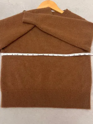 Aritzia Women's Classic Knit Essential 100%CASHMERE Crew Neck Sweater Sz XS thumbnail 8