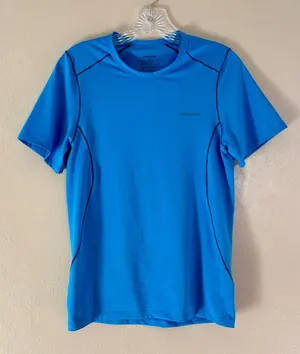 Patagonia women’s Capilene 1 Silkweight Stretch T-Shirt sz XS thumbnail 1