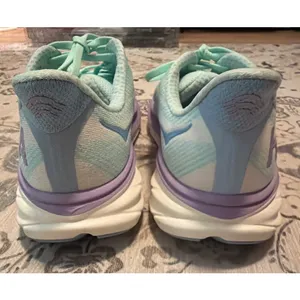 HOKA Clifton 9 Women's Running Shoes Size 8.5 B Sunlit Ocean Lilac Mist Mint thumbnail 5