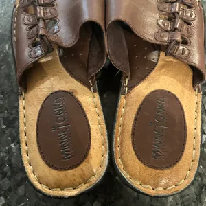 Minnetonka Leather Slide Sandals thumbnail 6