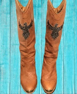 Sam Edelman camel colored cowgirl boots! Cute feather design! thumbnail 2