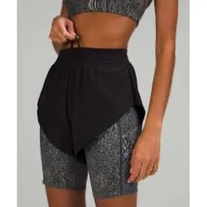 Lululemon lab Run Short 8 Black Foil Glitch Neutral 2-in-1 Athletic Shorts 4 thumbnail 2