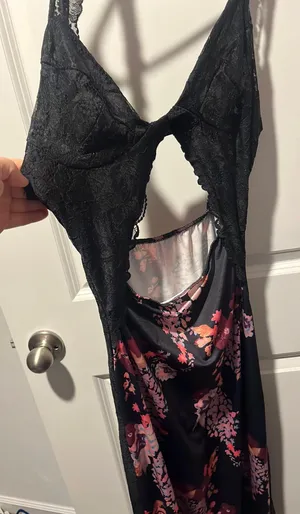 Dress Size L thumbnail 1
