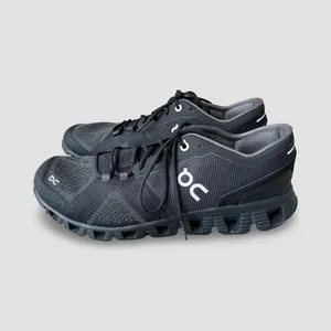 On Cloud X Women’s 11 Black Asphalt Training Running Shoes Sneakers Athletic thumbnail 2