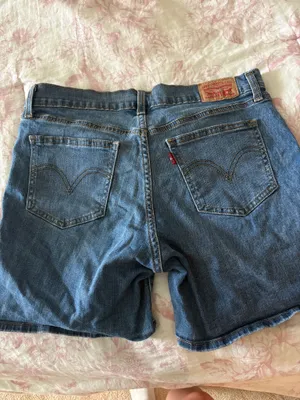 Levi’s Shorts thumbnail 2