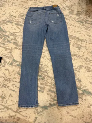 American Eagle Mom Jeans Size 6 Long Blue Distressed High Rise thumbnail 3
