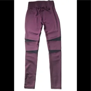 True Religion Monogram Yoga Leggings Knit Mesh High Waisted Burgundy Size S thumbnail 3