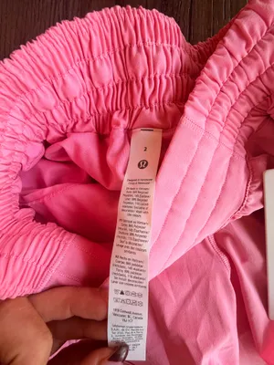 Lululemon Hotty Hot Shorts 4" thumbnail 2