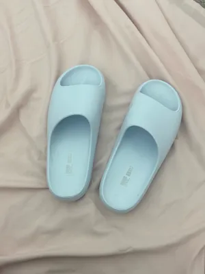 Blue Sandal Slides Size 6 thumbnail 1