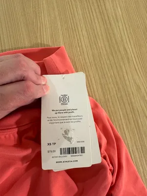Athleta Transcend Skort Size XS Xtra Small Bright Pink Pull On Elastic Waist NWT thumbnail 2