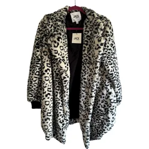 Jack by BB Dakota Top Cat Faux Fur Animal Leopard Coat thumbnail 4