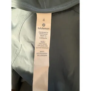 Lululemon Play Off The Pleats Long Sleeve‎ Teal Blue Shirt Athletic Yoga Read thumbnail 4