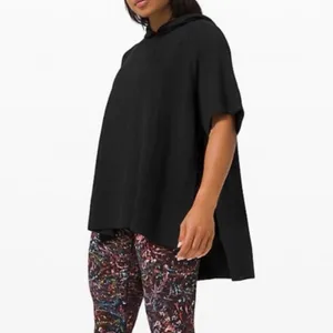 Lululemon Opened Up Poncho in Black thumbnail 2