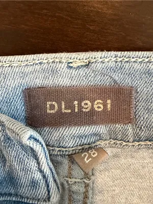 DL1961 Bridget High Rise Instasculpt™ Bootcut Crop Jeans in Prairie - Size 28 thumbnail 3