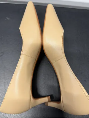 Alex Marie Nude Pointed Toe Kitten Heel Pumps Women’s Size 6Classic Career thumbnail 4