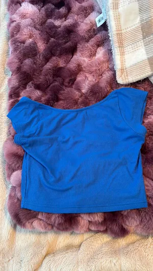 Amazon blue square neck top thumbnail 3