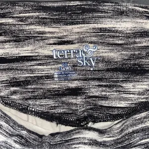 Terra & Sky Patterned Leggings thumbnail 3