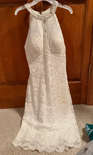 White db studio dress thumbnail 1
