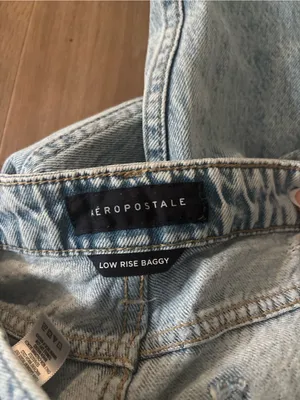 Light Blue Distressed Women’s Jeans thumbnail 3