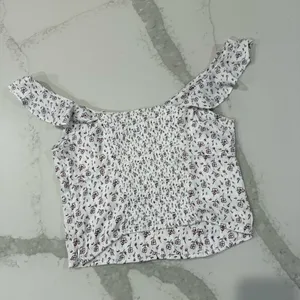 Free People Floral Smocked Ruffle Trim Tank Top Womens Medium WhiteCombo Cottage thumbnail 9