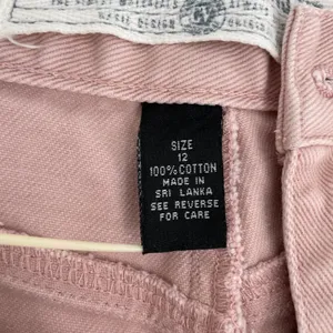 Gloria Vanderbilt Vintage Baby Pink Pastel High Rise Jean Shorts Retro Denim 12 thumbnail 6