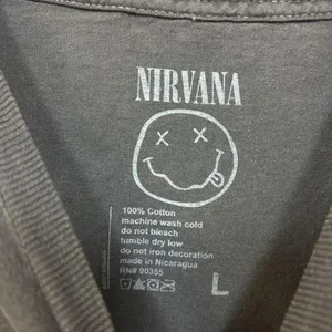 Nirvana Grunge Live Rock Tshirt size Large thumbnail 4