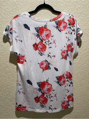 Women’s White Floral Twist-Front Short Sleeve Top size M thumbnail 2
