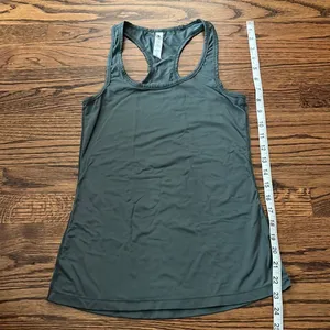 Green athletic tank Size XS thumbnail 1