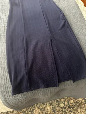 Navy Blue Bodycon Midi Dress with Slit thumbnail 3