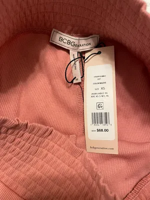 NEW PINK SHORTS XS thumbnail 4