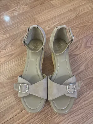 Vince Camuto Taupe Suede Espadrille Wedge Sandals Size 9M thumbnail 2
