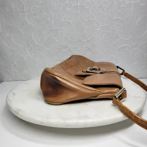 VTG Franco Sarto Y2K Leather Shoulder Bag Tan Alligator Trim Baguette Purse thumbnail 12