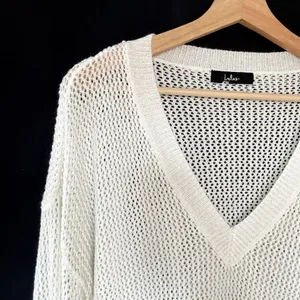 Lulus Sheer Knit V-Neck‎ Sweater Size M White Women Relaxed Nylon Blend thumbnail 2
