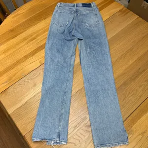 Abercrombie & Fitch Curve Love 90s Straight Ultra High Rise Jeans Blue 26 2R‎ thumbnail 5
