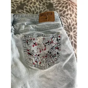 Hollister Low Rise Boyfriend Shorts sz 0 Light Wash Paint Splatter‎ Y2K Festival thumbnail 5